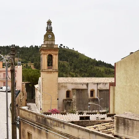 Dimora Chiaramonte Апартаменты